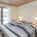 4 Star Holiday Home In Idestrup * Bøtø By