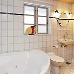 Vakantiehuis 4 Star Holiday Home In Idestrup Bøtø By