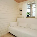 4 Star Holiday Home In Idestrup * Bøtø By