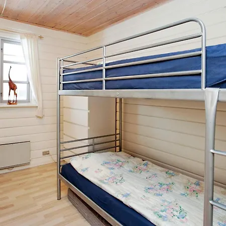 4 Star In Idestrup Boto By
